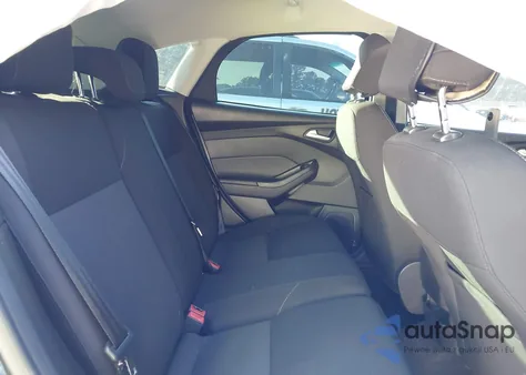 2017 Ford Focus Se z USA, uszkodzony, nr VIN 1FADP3K23HL271566